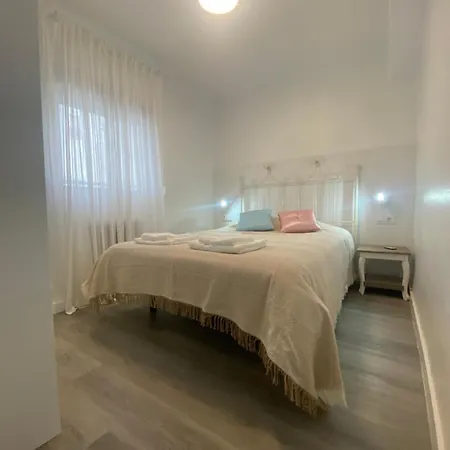 Piso Junto Al Hospital Macarena Apartment Seville Exterior photo